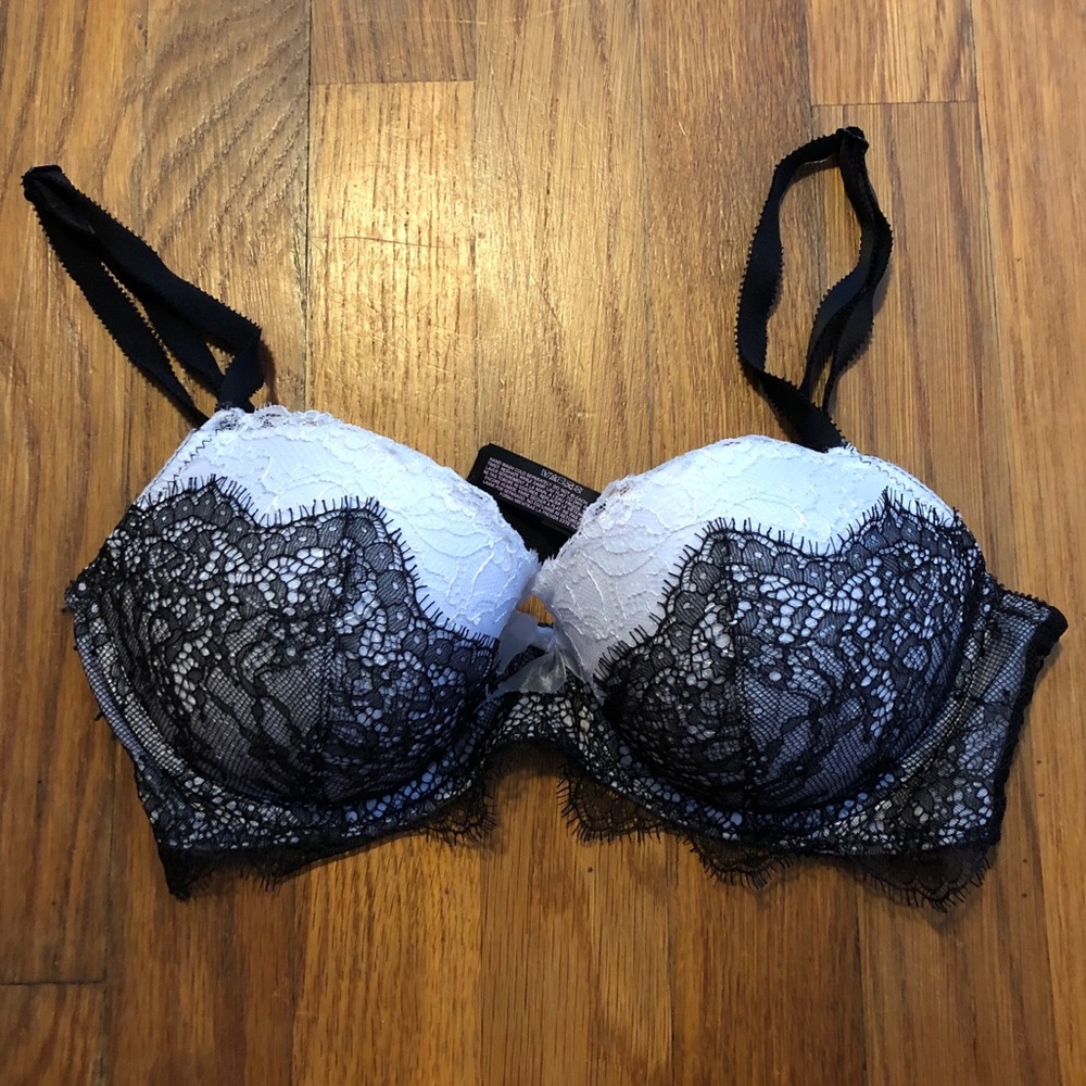 Victoria’s Secret Bra 34C